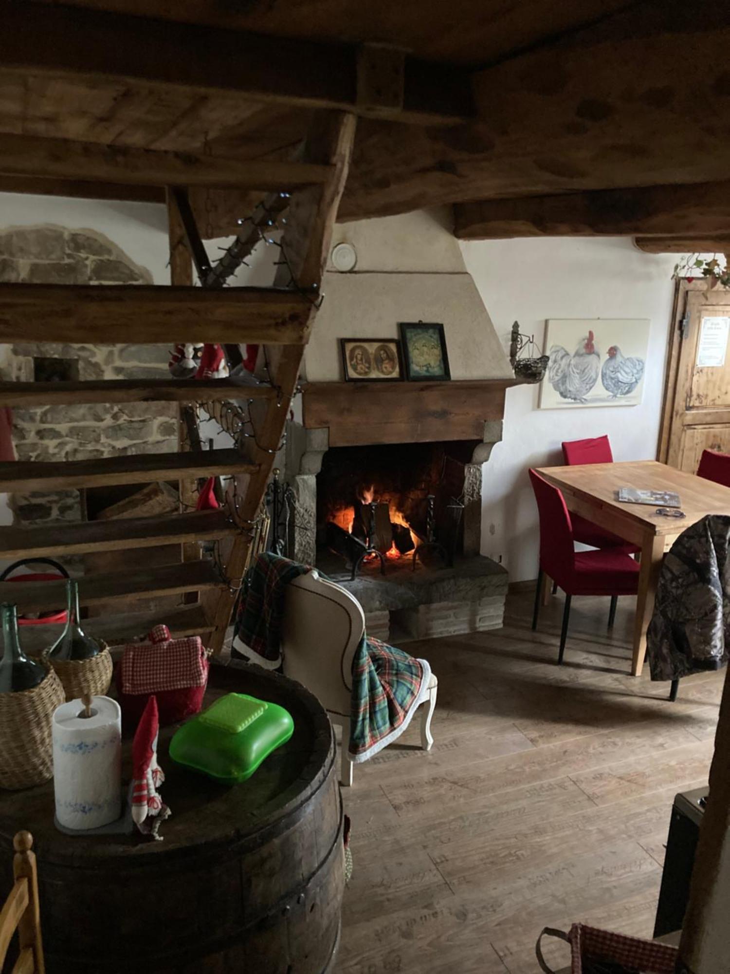 Vila La Casina Del Prete Caprese Michelangelo Exteriér fotografie
